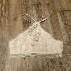Victoria's Secret Womens Medium Lace Bralette White Bra